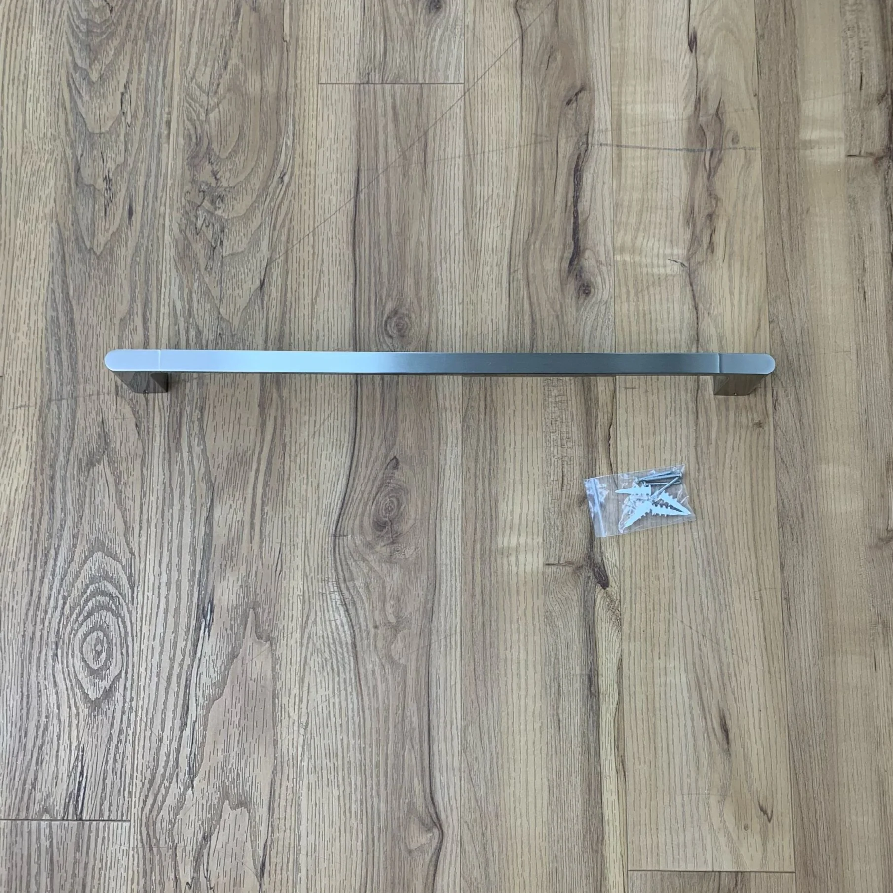 Key West 24-inch Towel Bar in Satin Nickel MH5824SN