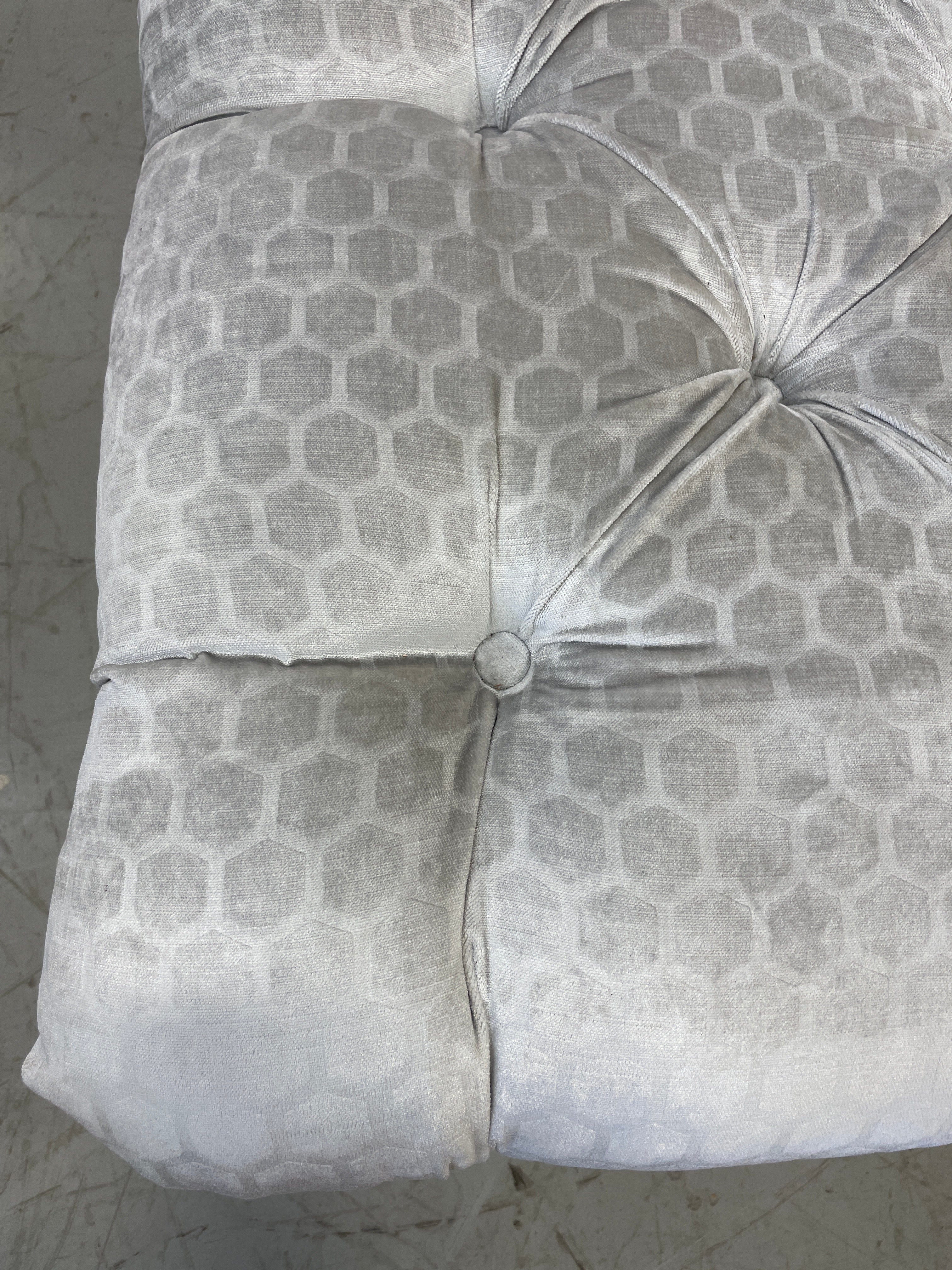 Silver Ottoman - Image 3