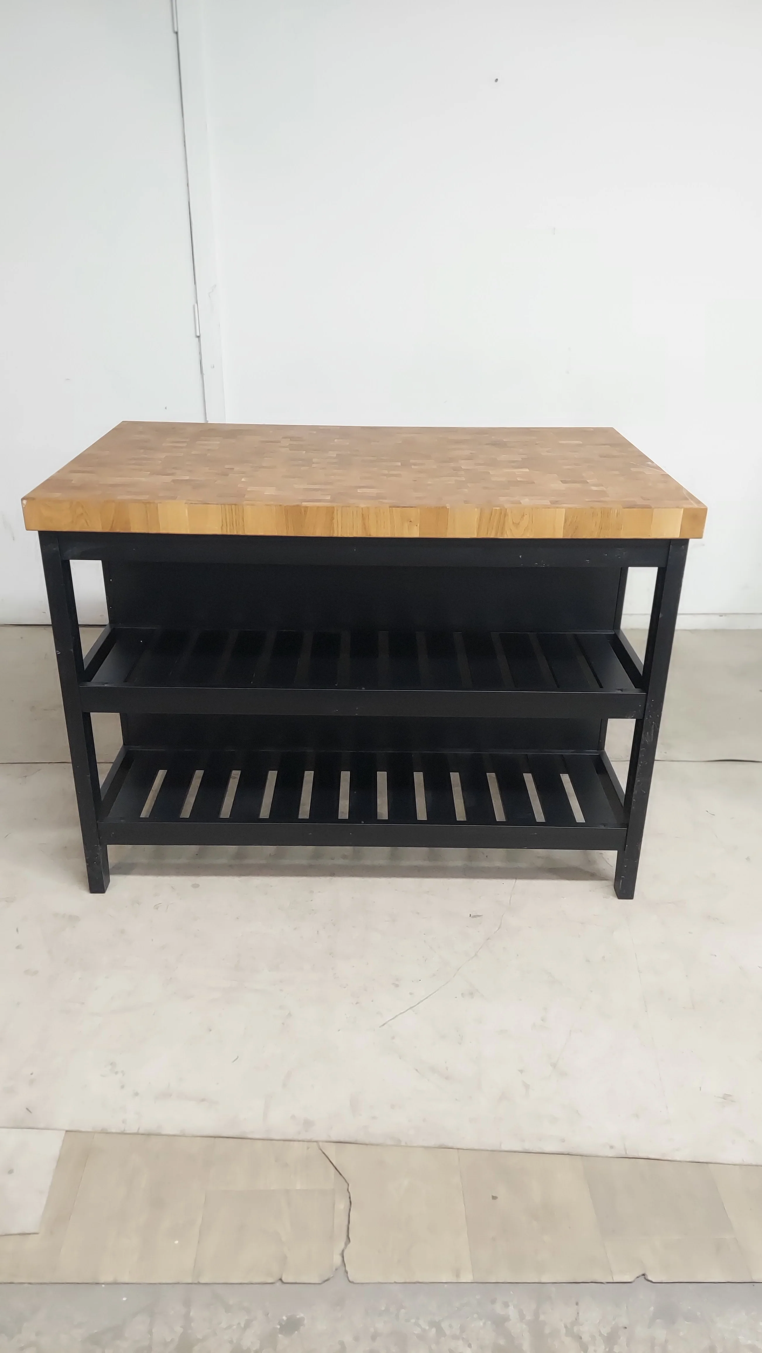 49.5" Vadholma Kitchen Island With Rack - Image 2